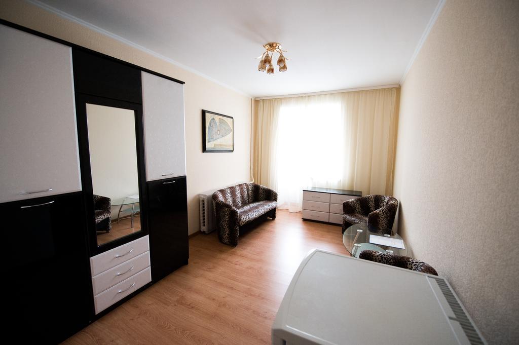 Predslava Hotel Kiev Exteriör bild